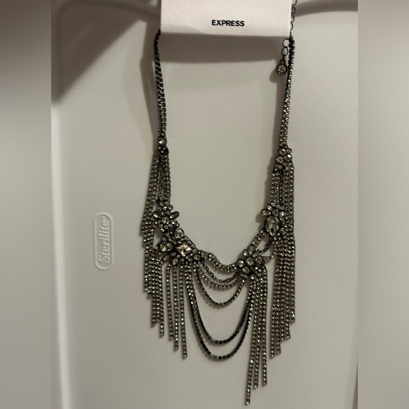 NWT Express Draped Fringe Chain Necklace in black - Picture 4 of 10